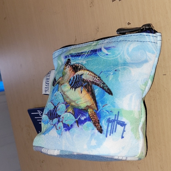 Turtle Guy Harvey designer, make up bag. Sun N Sand canvas. - Picture 3 of 6